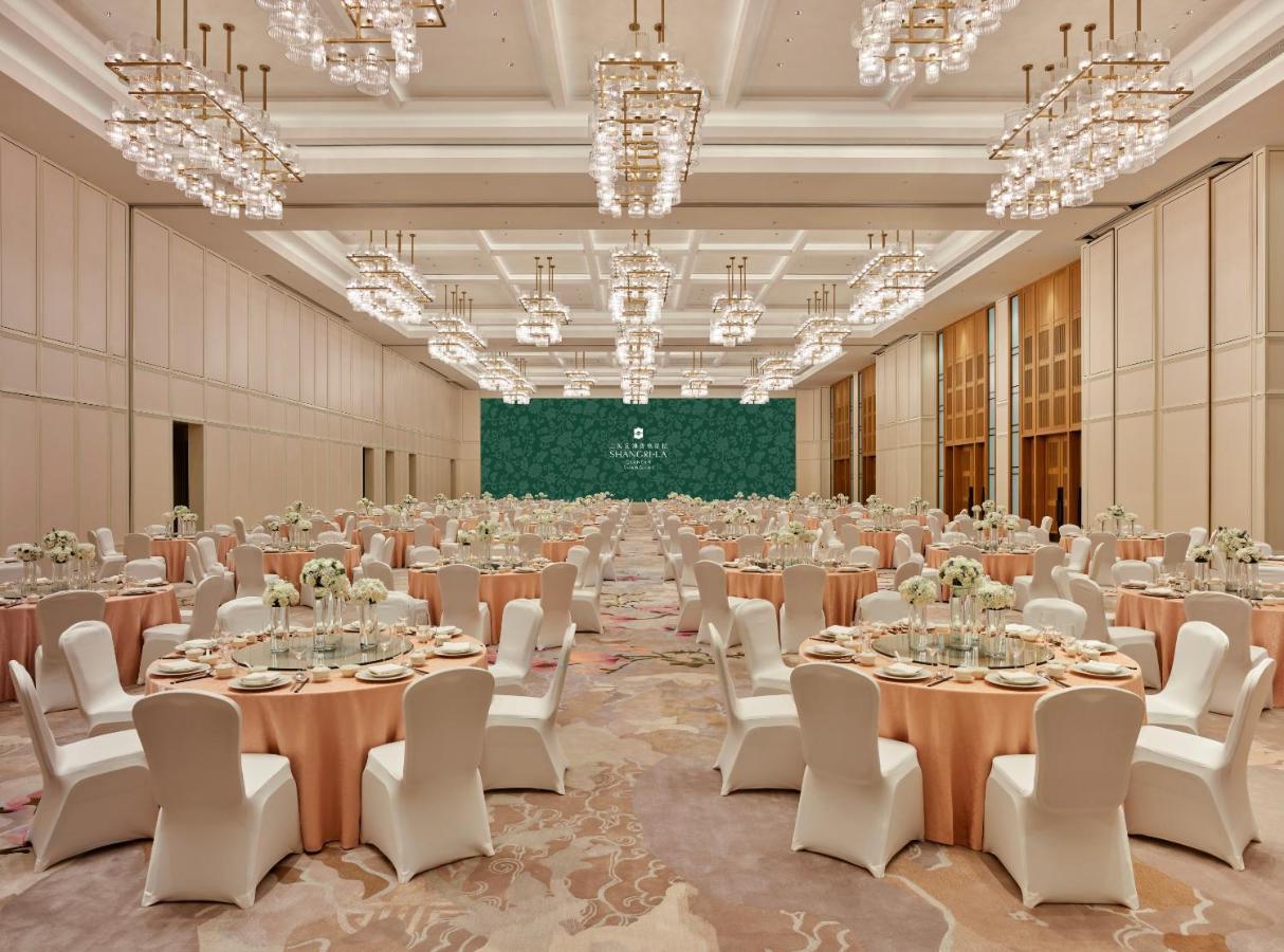 Shangri-La Qiantan, Shanghai Buitenkant foto