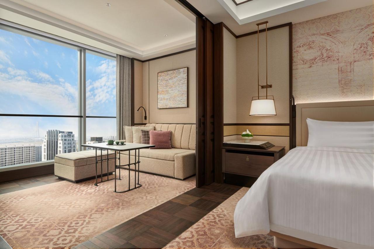 Shangri-La Qiantan, Shanghai Buitenkant foto