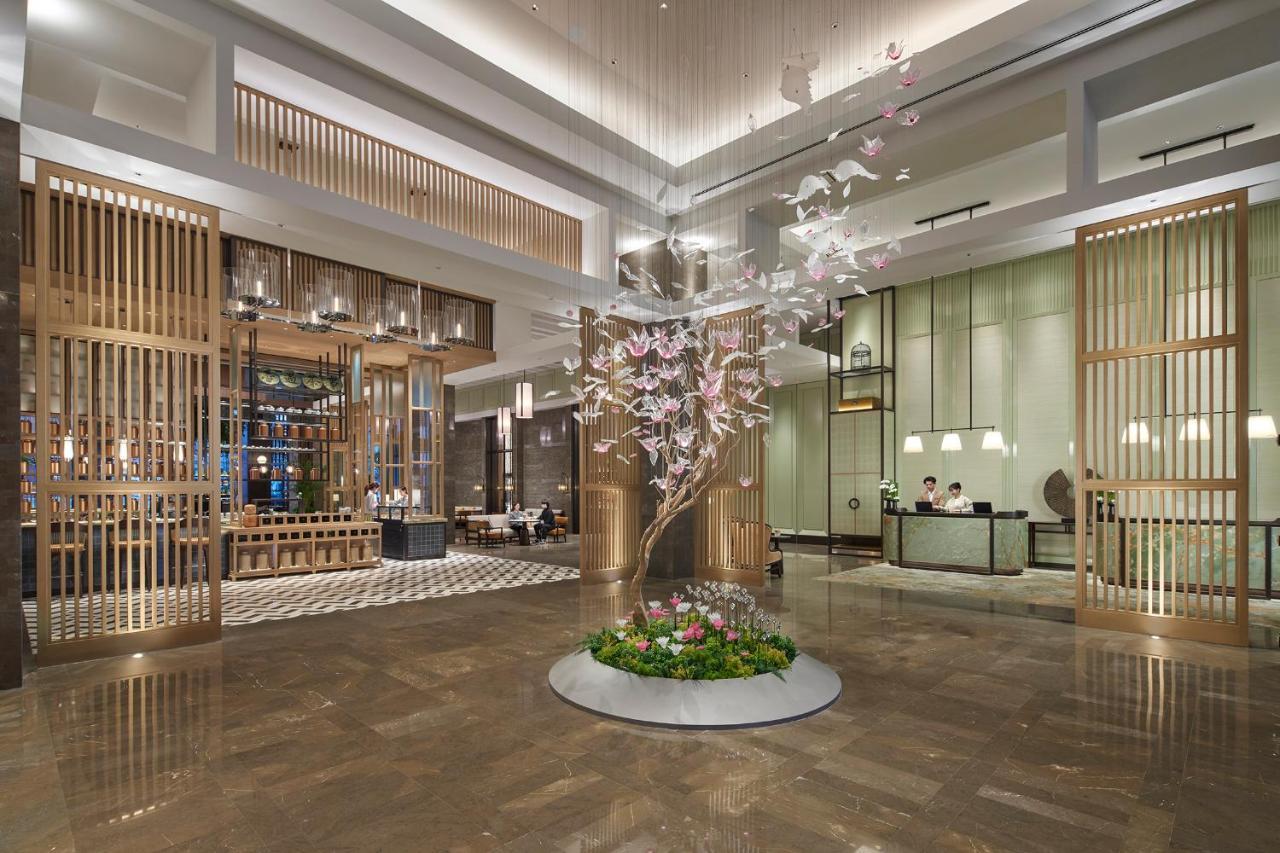 Shangri-La Qiantan, Shanghai Buitenkant foto