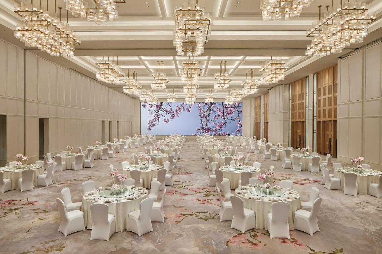 Shangri-La Qiantan, Shanghai Buitenkant foto